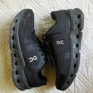 On Running - CloudGo Athletic Shoes